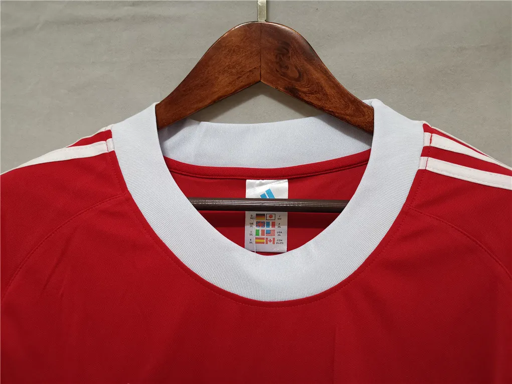 01-02 Bayern Munich Retro Jersey Local UCL 3