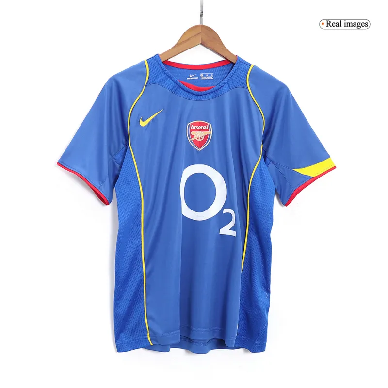 04-05 Arsenal Retro Visitante Jersey 3
